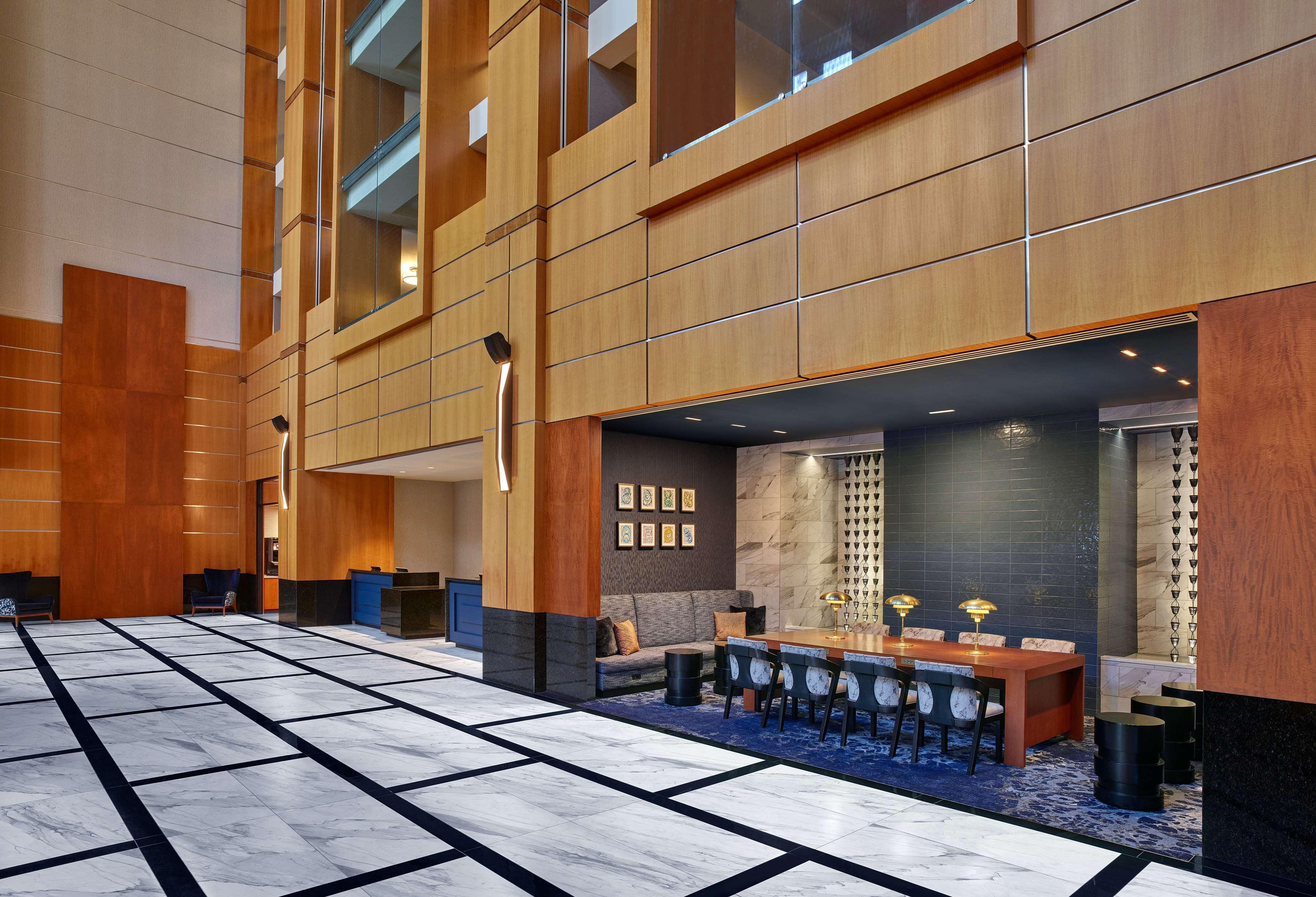 Embassy Suites By Hilton Washington Dc Convention Center Exterior photo